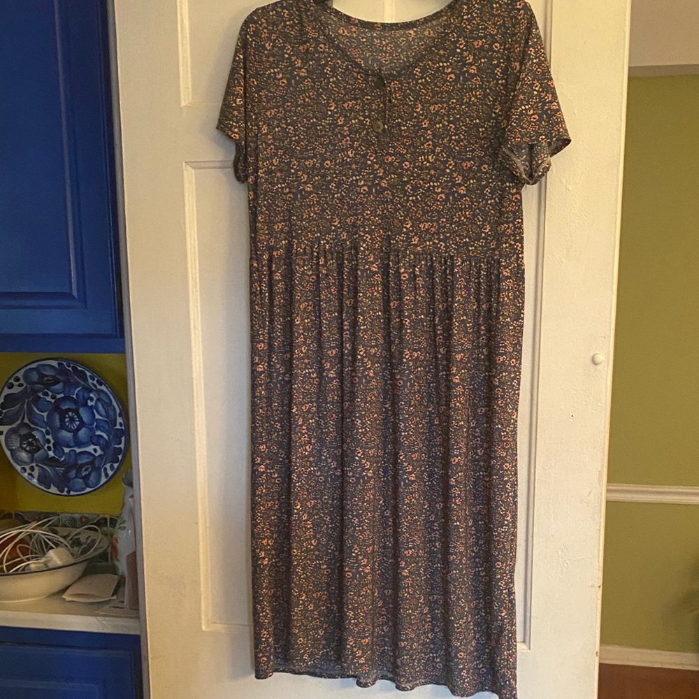 Women's Floral Short-Sleeve Midi Dress - Teal with Pink Floral